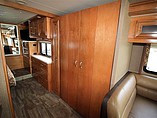 2016 Thor Motor Coach Palazzo Photo #14