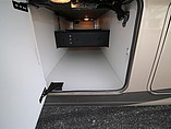 2016 Thor Motor Coach Palazzo Photo #25