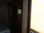 2011 Thor Motor Coach Serrano Photo #10