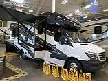15 Thor Motor Coach Siesta