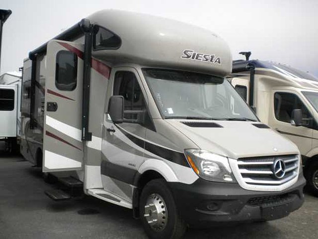 2016 Thor Motor Coach Siesta Photo