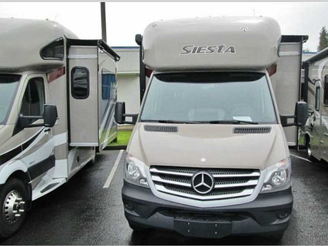 2015 Thor Motor Coach Siesta Sprinter Photo