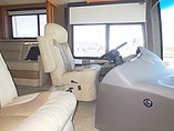 2015 Thor Motor Coach Tuscany Photo #4