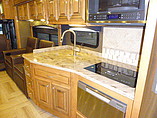 2015 Thor Motor Coach Tuscany Photo #19