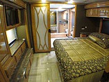 2015 Thor Motor Coach Tuscany Photo #27