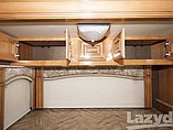 2015 Thor Motor Coach Tuscany Photo #23