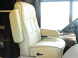 2015 Thor Motor Coach Tuscany Photo #18
