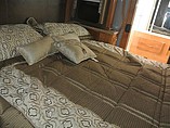 2015 Thor Motor Coach Tuscany Photo #14