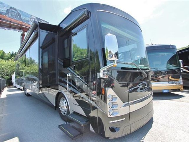 2016 Thor Motor Coach Tuscany Photo