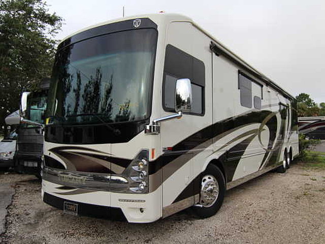 2014 Thor Motor Coach Tuscany Photo