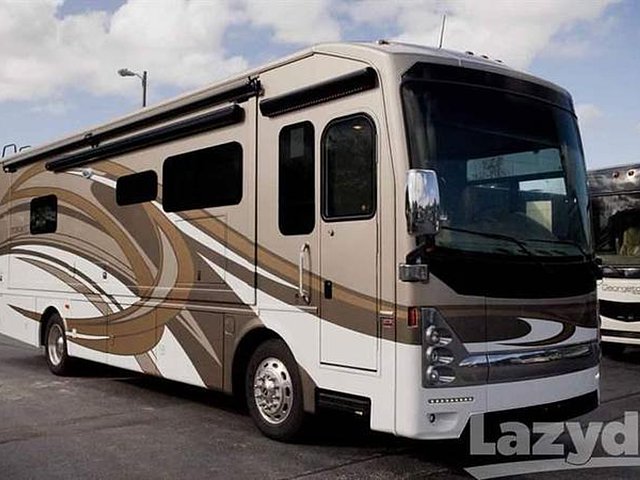 2015 Thor Motor Coach Tuscany XTE Photo