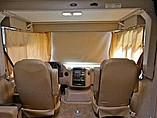 2015 Thor Motor Coach Vegas Photo #10
