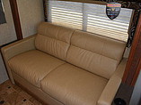 2015 Thor Motor Coach Vegas Photo #9