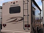 2015 Thor Motor Coach Vegas Photo #4