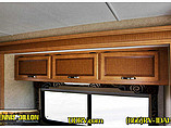 2015 Thor Motor Coach Vegas Photo #22