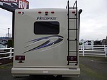2015 Thor Motor Coach Vegas Photo #5
