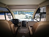 2015 Thor Motor Coach Vegas Photo #9