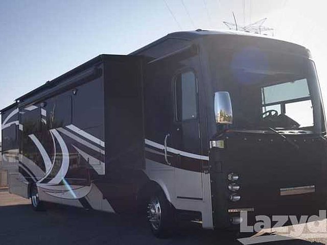14 Thor Motor Coach Tuscany XTE