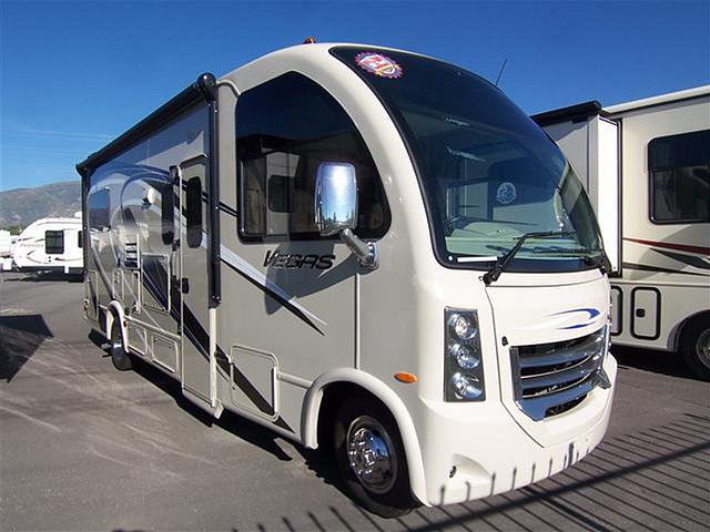 2015 Thor Motor Coach Vegas Photo