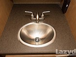 2015 Thor Motor Coach Vegas Photo #45