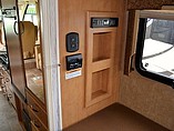 2016 Thor Motor Coach Vegas Photo #19