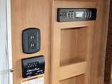 2016 Thor Motor Coach Vegas Photo #20