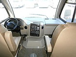2015 Thor Motor Coach Vegas Photo #4