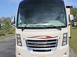 2015 Thor Motor Coach Vegas Photo #2