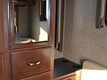 2015 Thor Motor Coach Vegas Photo #19