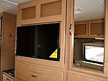 2015 Thor Motor Coach Vegas Photo #23