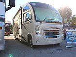 15 Thor Motor Coach Vegas