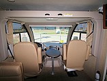 2015 Thor Motor Coach Vegas Photo #12