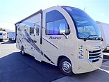 15 Thor Motor Coach Vegas
