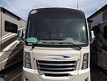 2015 Thor Motor Coach Vegas Photo #3