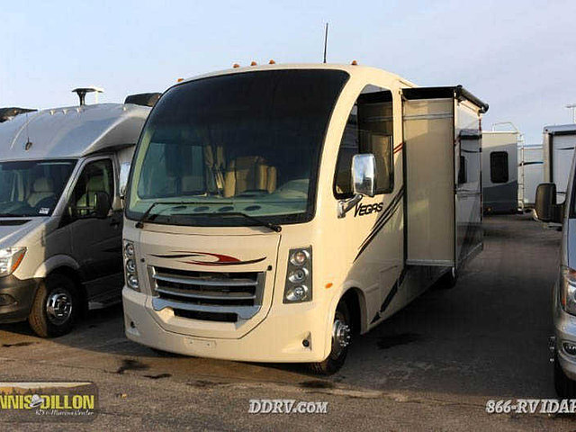 15 Thor Motor Coach Vegas