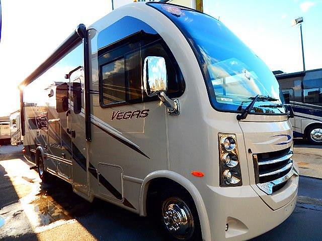 2015 Thor Motor Coach Vegas Photo