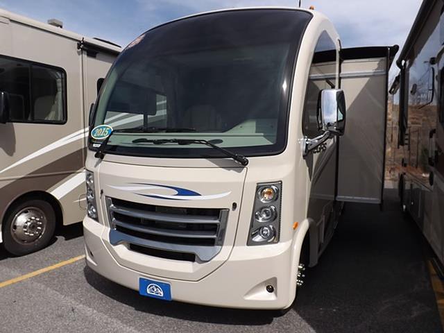 2015 Thor Motor Coach Vegas Photo