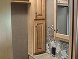 2015 Thor Motor Coach Windsport Photo #12