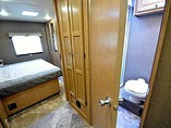 2016 Thor Motor Coach Windsport Photo #9