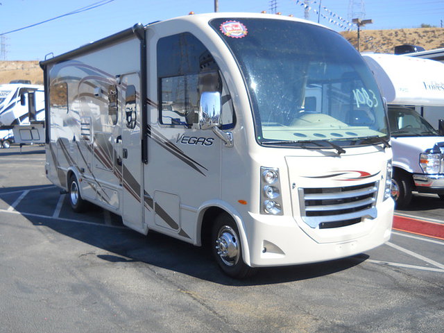 2015 Thor Motor Coach Vegas RUV Photo