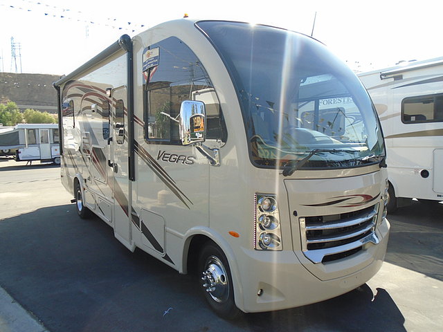 2015 Thor Motor Coach Vegas RUV Photo