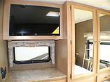 2016 Thor Motor Coach Windsport Photo #9