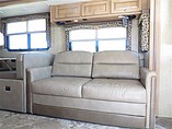 2016 Thor Motor Coach Windsport Photo #10
