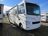 11 Thor Motor Coach Windsport