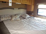 2015 Thor Motor Coach Windsport Photo #13