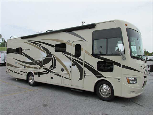 16 Thor Motor Coach Windsport