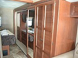 2015 Thor Motor Coach Windsport Photo #26