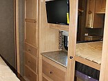 2015 Thor Motor Coach Windsport Photo #9