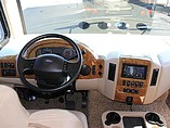 2015 Thor Motor Coach Windsport Photo #13