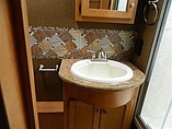2016 Thor Motor Coach Windsport Photo #13